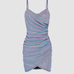 Sweetheart neckline bodycon iridescent dress